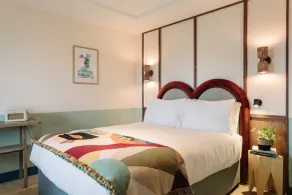 room2 Belfast Hometel - Room
