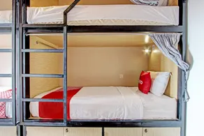 Hotel O Penak Malioboro Bunk Bed - Værelse