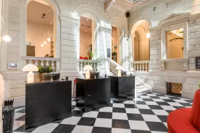 Hotel Oktogon Haggenmacher by Continental Group - Réception