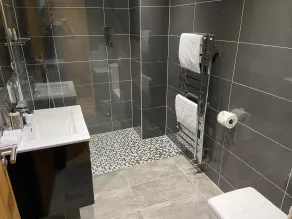 Halvard Apartments at Castletown - Bathroom