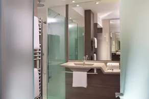 Hôtel Oceania Clermont-Ferrand - Salle de bain