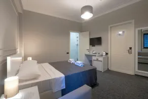 Hotel Piazza Tbilisi - Habitación