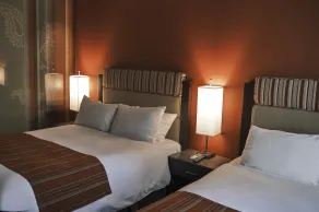 SIRTAJ – Beverly Hills - Chambre