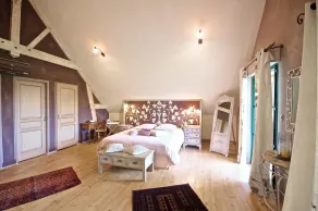 Entre vignes et Châteaux, Zoo de Beauval, Piscine, WIFI, 4 chambres, 7 lits, 4 sdb - Rom