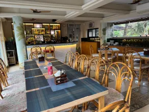 Ocean White Sands Resort & Spa - Restaurant