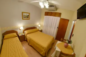 Hotel Internacional - Room