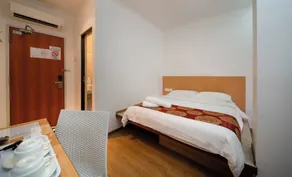 1 Million Hotel - Værelse