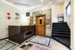 Hotel Shelter Palace - Recepción
