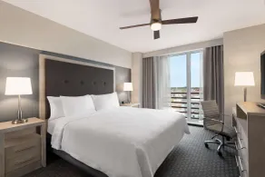 Homewood Suites by Hilton University City - Vue de la chambre