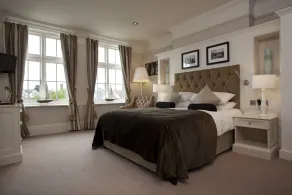 The Marine - Room