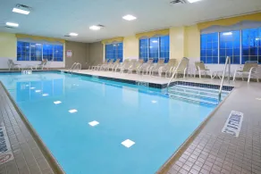 Holiday Inn Budd Lake - Rockaway Area by IHG - Piscina