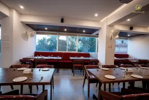 Spring Hill Inn - Restaurant