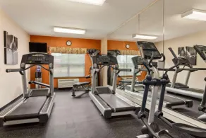 Country Inn & Suites by Radisson, Biloxi-Ocean Springs, MS - Salle de remise en forme