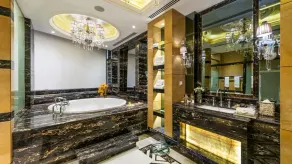 Narcissus Riyadh Hotel & Spa - Bathroom