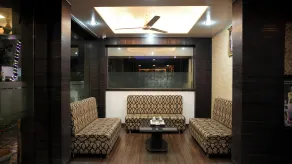 Hotel Mathura Inn Shirdi - Resepsjon