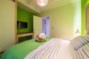 Seabreeze Villa - with Jacuzzi & heated pool - Rom