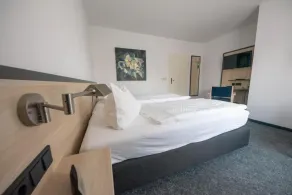Hotel 7 Säulen GmbH - Room