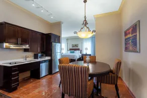 Hawthorn Extended Stay by Wyndham West Palm Beach Airport - Chambre
