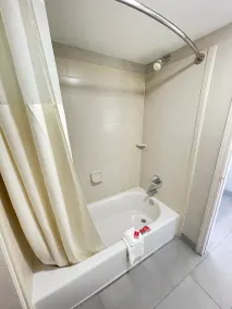 Econo Lodge Inn & Suites Enid South - Salle de bain