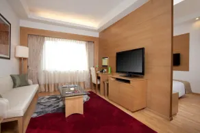 Lemon Tree Hotel Chandigarh - Room