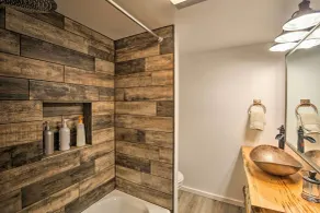 Modern Cabin - 2 Mi to Speelyi Beach! - Bad