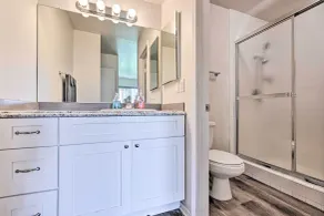 Family-friendly Oceanside Home: 5 Mi to Beach - Innenbereich