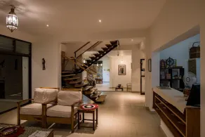 Dhole's Den Bandipur - Lobby sitting area