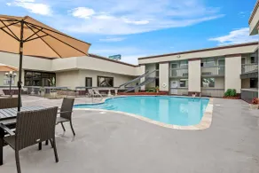 Quality Inn Harvey - New Orleans - Piscine