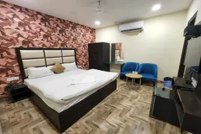 Hotel Mandakini Royale - Room