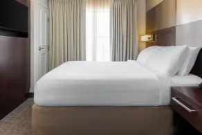 Residence Inn by Marriott Kansas City at The Legends - Chambre