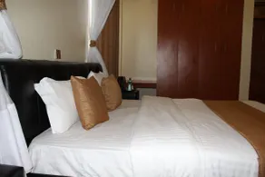 Equator Pastoral Resort - Room
