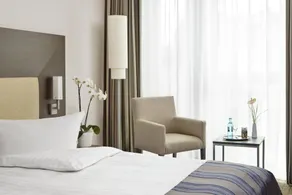 IntercityHotel Hamburg Dammtor - Chambre