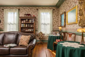 Jonathan Pitney House - Réception