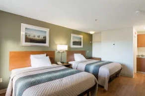 HomeTowne Studios by Red Roof Denver - Thornton - Chambre