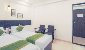 Treebo Chalets, Nagpur Airport - Room