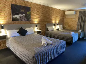 Tallarook Motor Inn - Room