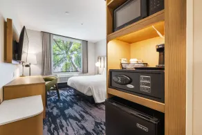 Fairfield by Marriott Inn & Suites San Francisco Airport Oyster Point Area - Chambre
