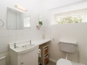 Ham Cottage - Bathroom