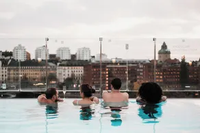 Clarion Hotel Sign - Pool