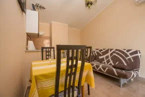 Apartment Marija Valtura / One Bedroom - Private kitchen