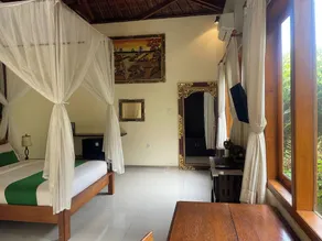 Graha Madesimon - Room