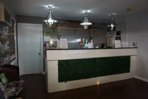 Harvest Drive Family Inn - Renovated Rooms - Reception
