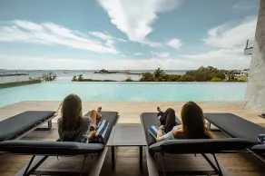 Oakwood Hotel & Residence Sri Racha - Piscine
