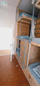 Bee Hostel Paphos - Zimmer