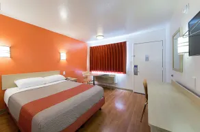 Motel 6-Mcallen, TX - Chambre