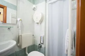 Hotel Maxim Axial - Bathroom