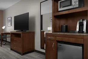 Hilton Garden Inn Greensboro Airport - Værelse