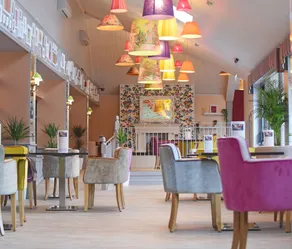 The Lodge Hotel - Restaurant