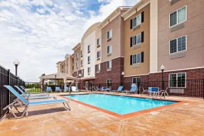 Candlewood Suites Del City by IHG - Piscine