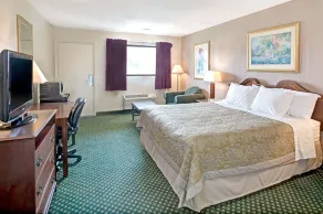 Super 8 by Wyndham Shelby - Chambre